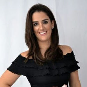 Meet your Posher, Debora